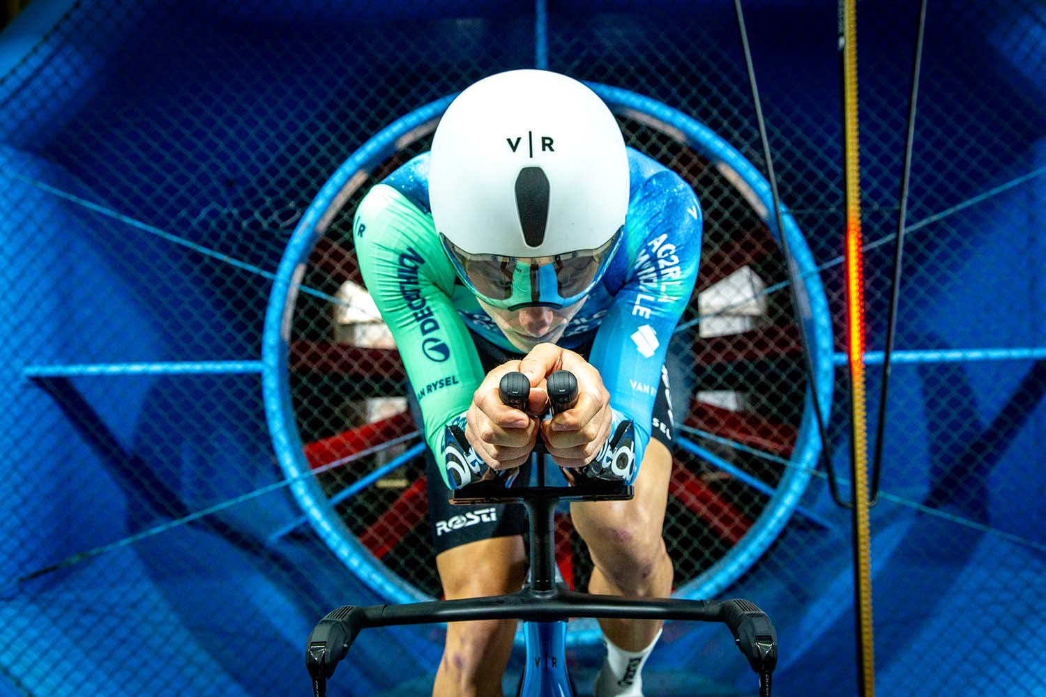 felix gall wind tunnel test aero testing swiss side