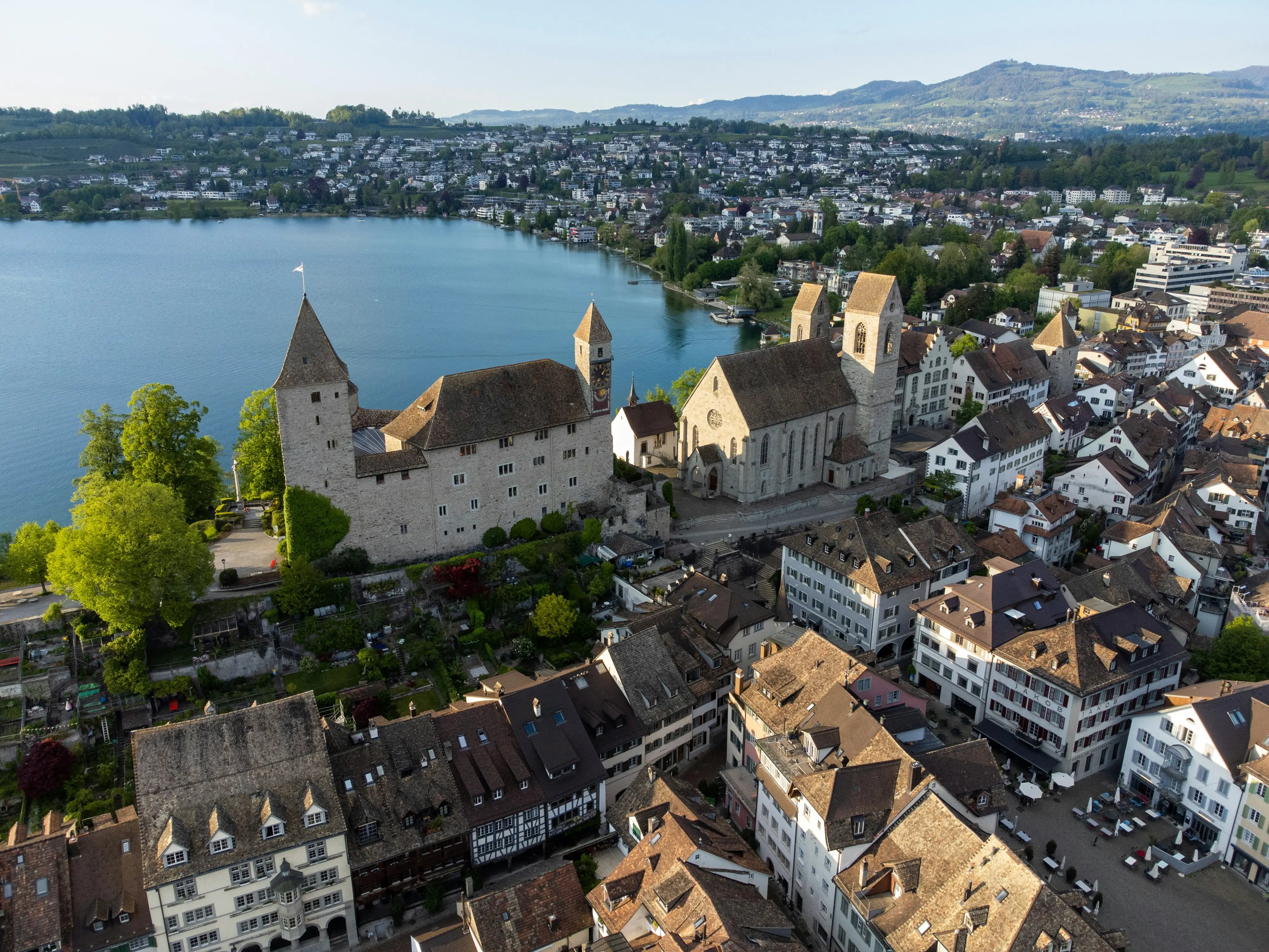 IM 70.3 Rapperswil: Road vs. TT Bike & The Perfect Pacing Strategy