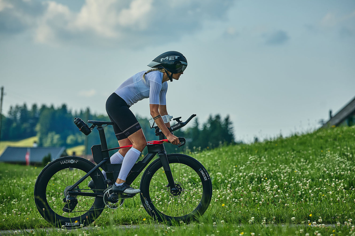 HADRON² Ultimate Triathlon Swiss Side No.1 in aerodynamics