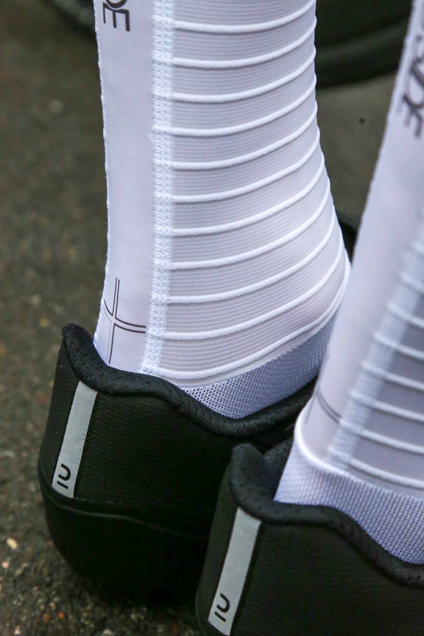 swiss side aero socks cycling