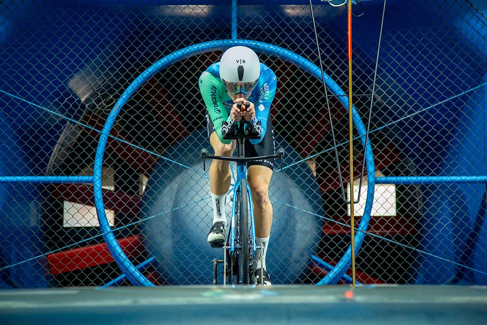 felix gall wind tunnel test swiss side