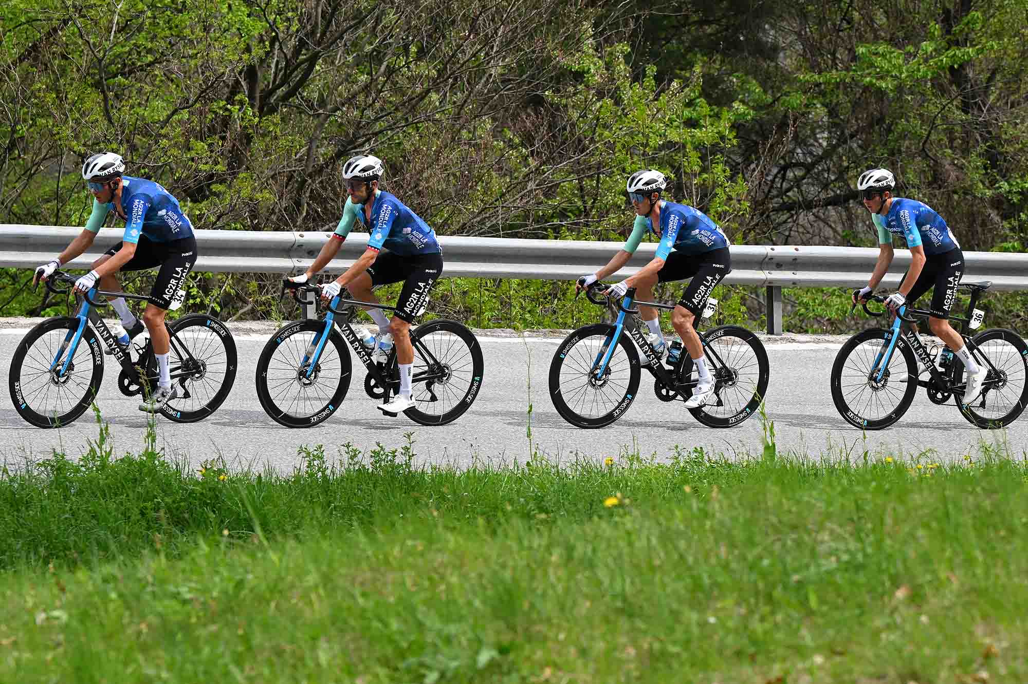 tour of the alps decathlon ag2r la mondiale team